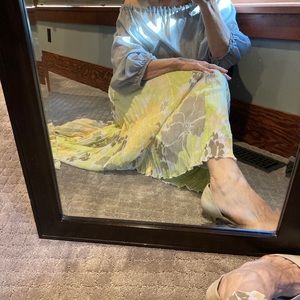 Skirt pleats elastic waist pretty yellow and gray